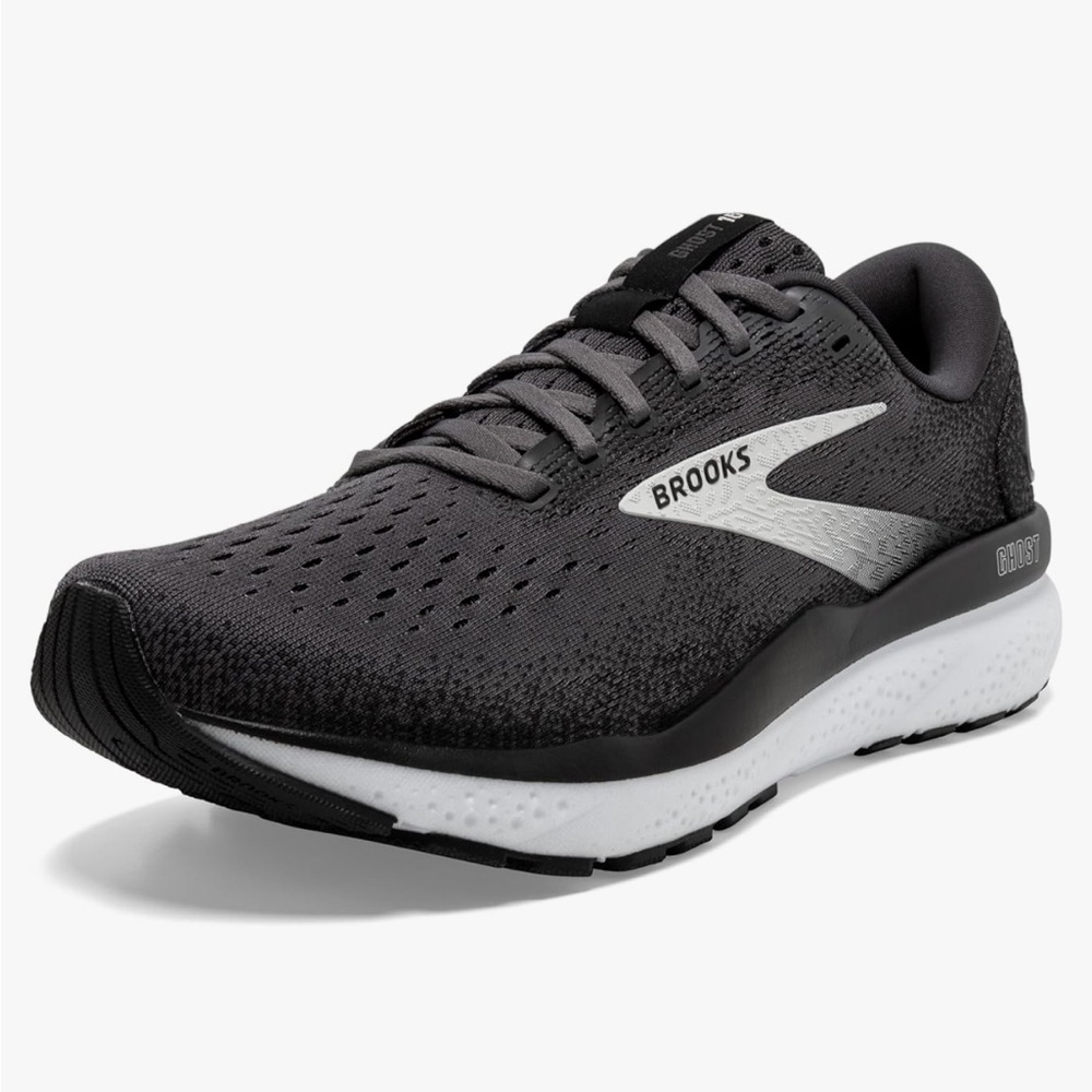 Women’s Ghost 16 Brooks Black Running Shoes size 8.5